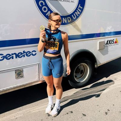 I'm an 11-Time Marathoner Who Just Ran My Fastest Time Ever—I Swear This Handy Nutrition-Tracking Device Made the Biggest Difference