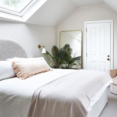 There's a reason this £3 no-drill IKEA bedroom organiser has over 1000 5-star reviews – it's been game-changing in my small bedroom