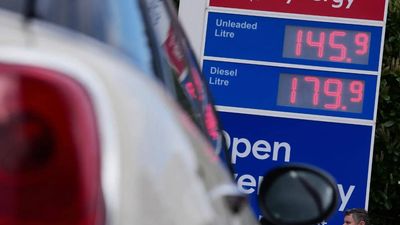 How a small UK village tracked down fuel-theft couple before police arrived