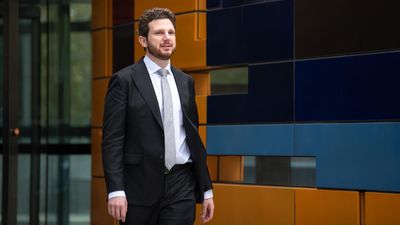 Cancelled pianist 'overstepped' with Gaza remarks