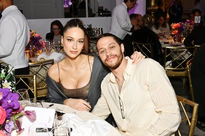 Elsie Hewitt seemingly confirms Pete Davidson split rumors in TikTok video: ‘Doing it on my own’