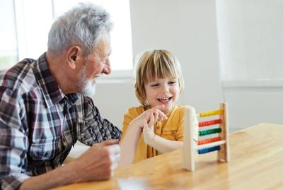 10 Things You Can Do With Your Grandkids This Summer to Keep Them Busy and Off Screens
