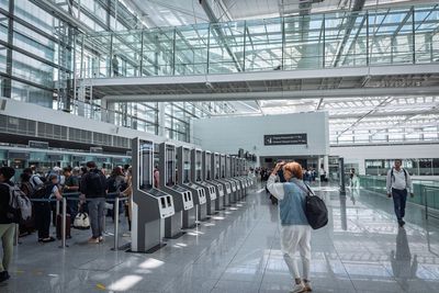 Majority of Britons braced for long delays this summer thanks to new EES system, poll finds