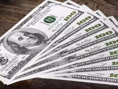 Dollar firms as oil climbs, bond rout saps risk appetite
