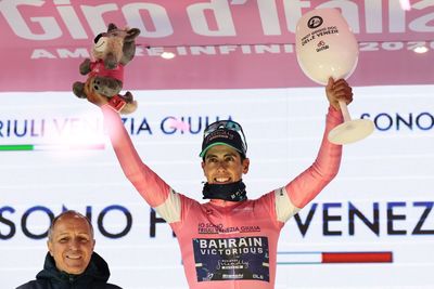 'My Giro is done' - Afonso Eulálio impresses on Corno delle Scale but recognises days in maglia rosa are numbered