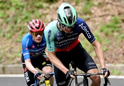 Jonas Vingegaard a clear level above in pursuit of 'a complete career' at Giro d'Italia, and the fight for the podium is making his job easier – GC analysis
