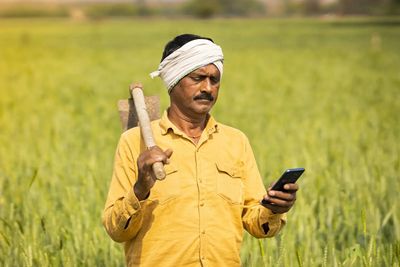 From queues to QR codes: A state in India may have found the fix for India’s fertiliser distribution woes