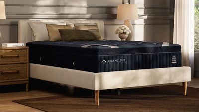 I tested the DreamCloud Luxe and it's a side sleepers dream — but there's one type of sleeper who should steer well clear
