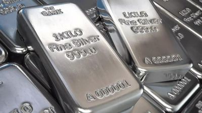 Silver prices tumble Rs 35,000/kg in just 4 days. Should investors buy this dip?