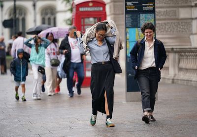 London weather: Thunderstorms before capital basks in predicted 27C mini-heatwave this week
