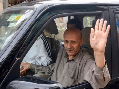 Delhi HC grants interim bail to Baramulla MP Engineer Rashid for father's funeral