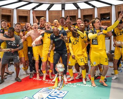 Poignant clips and invoking the marines: a day with Southend for their Wembley glory