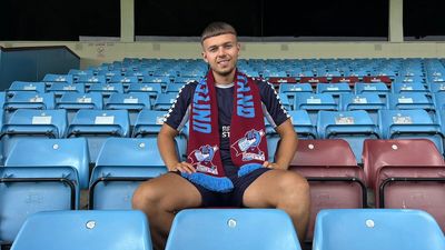 London footballer reveals 'split-second' decision that saved his life during knife rampage on train