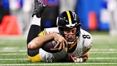 2 Reasons Why Aaron Rodgers Will Lead Steelers to the Playoffs in 2026, and 3 Why He Won’t