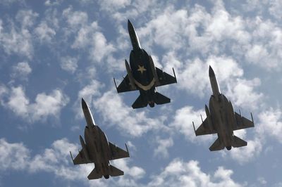 Pakistan deploys jet squadron, thousands of troops to Saudi Arabia during Iran war