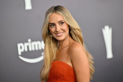 Lainey Wilson and her new husband hit ACM Awards red carpet as newlyweds