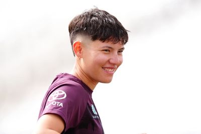 Issy Wong ‘good to go’ for England at T20 World Cup after injury scare