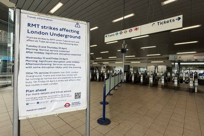 London Tube strikes cancelled after last-minute talks