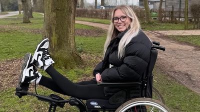 Woman had whooping cough at age 13, horrific misdiagnosis means amputating her legs now only way forward