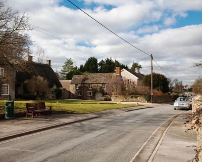 ‘Absolutely beautiful’ but no shops for miles: the Cotswolds’ rural food deserts