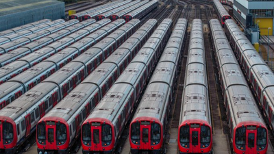 London tube strikes suspended after last-minute talks between TfL and RMT