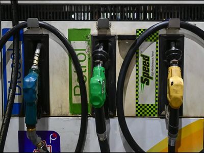Rs 3 a litre fuel price hike cuts losses by 25 per cent; daily loss drops to Rs 750 crore