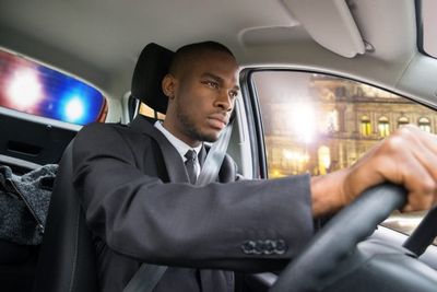 Never Tell a Cop “I Know My Rights” — 5 Better Lines to De-escalate a Traffic Stop