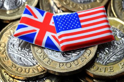 Biggest ever UK trade mission to US amid political crisis and Iran tensions
