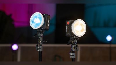 Godox crams a bright light into a palm-sized, budget LED light using a modifier trick with the new ML40Bi and ML40R