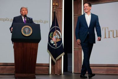 ‘He made a mistake’: Trump welcomes Mark Cuban at healthcare event after billionaire previously backed Kamala Harris