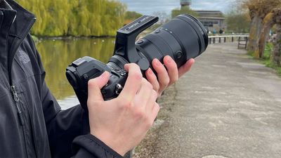 "Probably the best 70-200mm zoom in the world" successor just became the #1 selling lens in Japan – it's improved in almost every way
