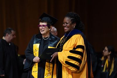 Billie Jean King graduates from college at age 82 after leaving for tennis: ‘Yeah baby, only 61 years!’