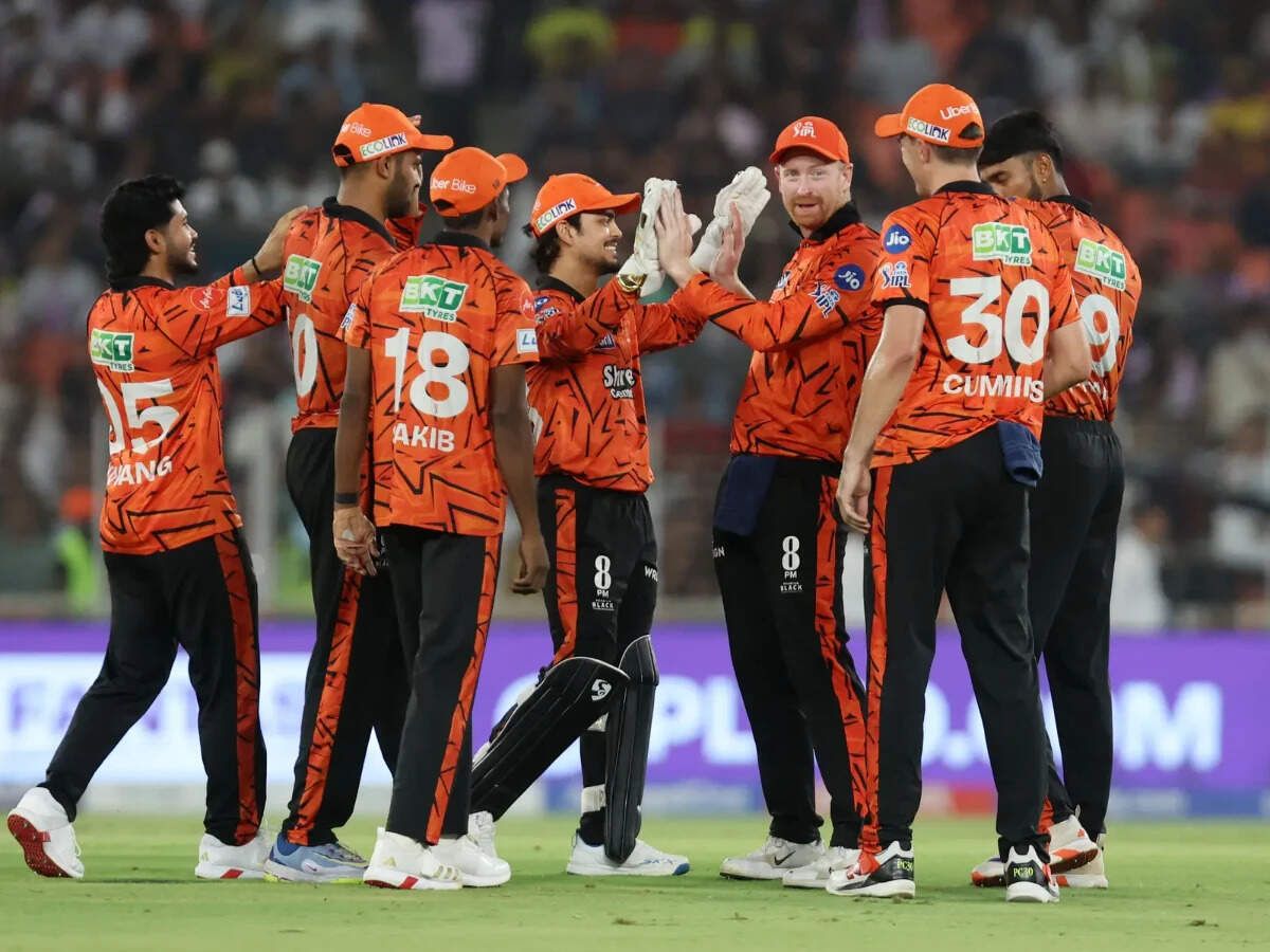 IPL 2026 playoffs race: Who will grab final spot as CSK near elimination?