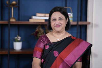 How a book convinced Arundhati Bhattacharya, one of India's most powerful bankers, to try working for a U.S. tech company