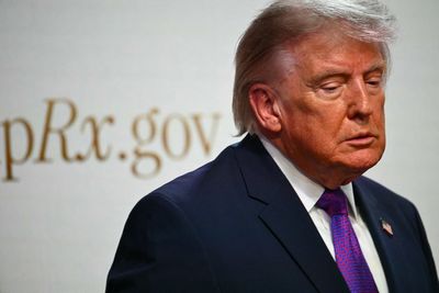 Trump ‘concerned’ about Ebola outbreak after American tests positive for deadly virus