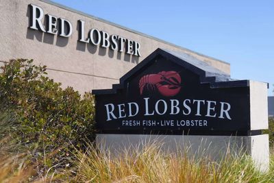 Red Lobster Tallahassee closure: Is America’s oldest Red Lobster shutting down forever? Tallahassee’s iconic 56-year restaurant closes May 24 — final chance for Cheddar Bay Biscuits