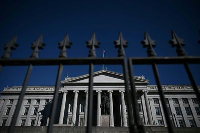 Japan, China Cut U.S. Treasury Holdings As Iran War Pressures Global Currencies