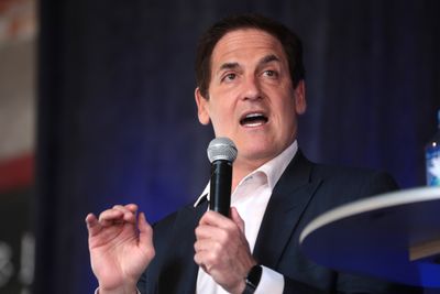 Mark Cuban Joins Donald Trump at White House as President Mocks His 'Big Mistake' Supporting Kamala Harris