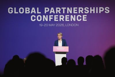 UK pushes ‘bold new approach’ to aid as Cooper warns of global food crisis over Iran war