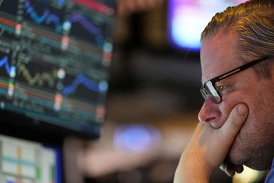 US software stocks attempt a rebound as investors reassess AI risks