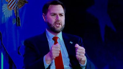 JD Vance tells a Kansas City crowd to vote against himself: ‘Vote against the crazy leadership in Washington’