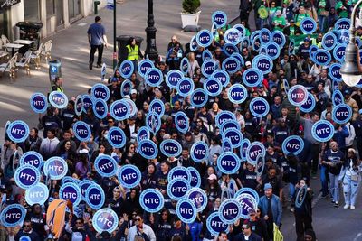 New York hotel workers union reaches deal to avoid strike ahead of World Cup