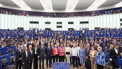 EU Order of Merit celebrates the same old memories and few fresh faces