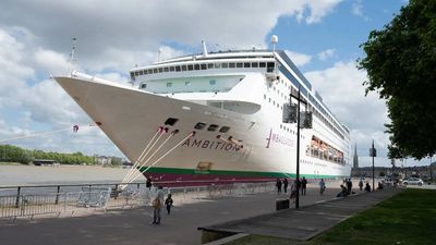 P&O Cruises travellers could be denied boarding over strict dress code