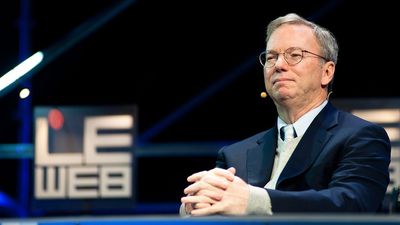 'Learn to read the room': ex-Google CEO Eric Schmidt is the latest commencement speaker to get booed for mentioning AI