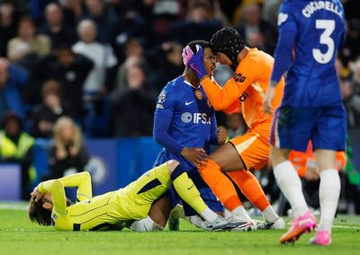 Tottenham miss crucial opportunity as Premier League relegation battle goes to final day