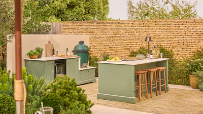 This New Outdoor Kitchen Looks Just as Good as Your Indoor Cabinetry, but It's Cleverly Adapted to Make It Resistant to Sun, Rain, and Even Frost