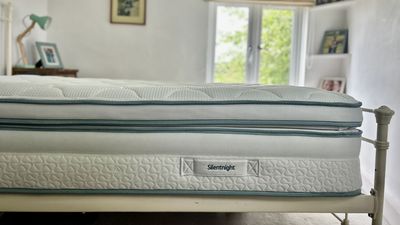 Silentnight UltraGel Cool-to-touch 3000 Mattress review: Plush, supportive and cooler than expected