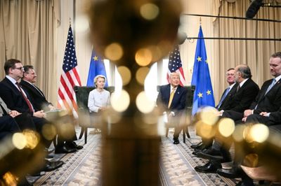 Under Trump pressure, EU seeks deal to end trade standoff
