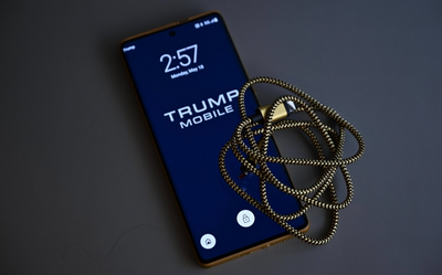 Trump Mobile Phone Launch Ridiculed Over Glaring 11-Stripe American Flag Blunder